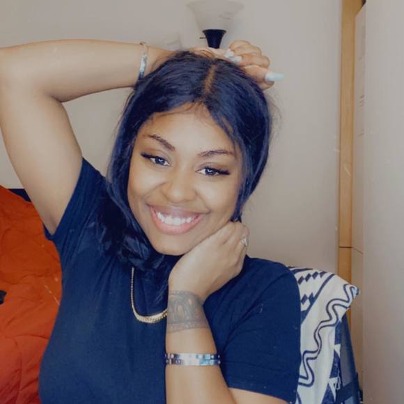 Meet your Posher, Sheri - Picture 1 of 1